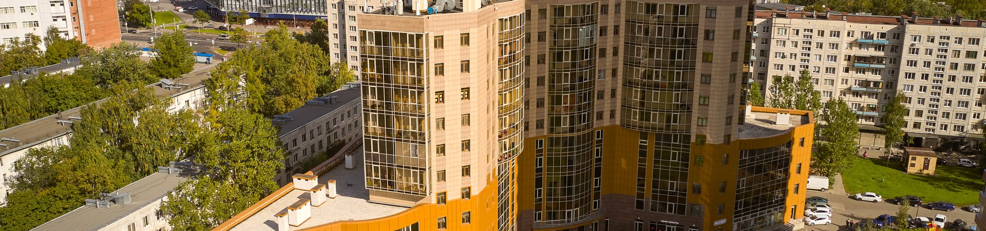 Апартаменты и спортивный комплекс, Краснопутиловская д.111